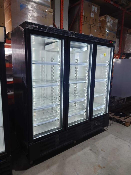 Vitrina verticala refrigerare RVC / 204 cm / 3 USI / NOU