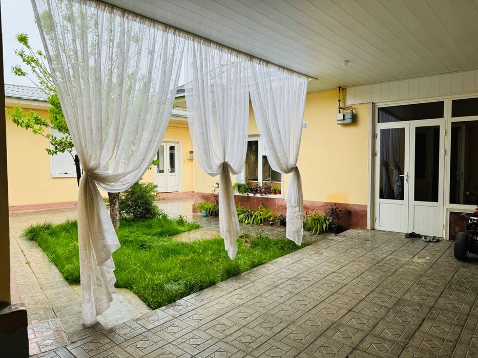 КРЕДИТГА, barter, naxtga uy sotiladi.