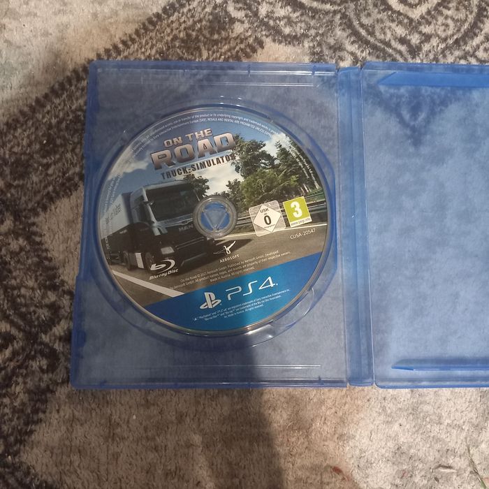 Vând 2 jocuri pt volan