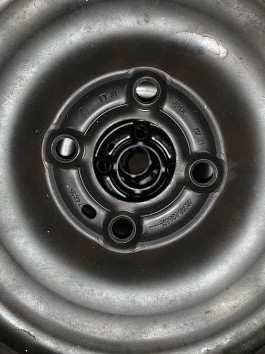 Jante tabla cu anvelope iarna renault clio 5 dacia logan 3