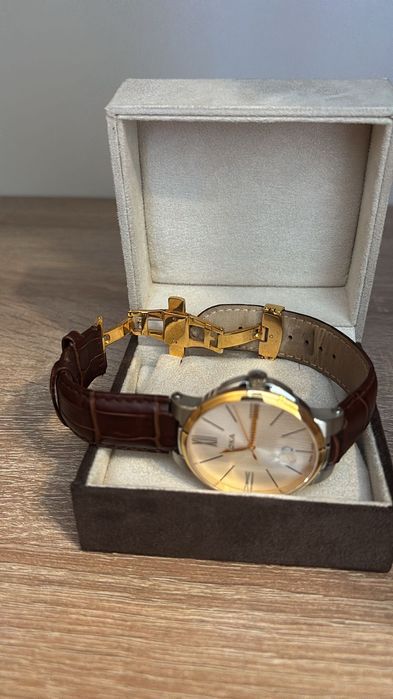 Ceas Doxa NOU ,cu curea de piele cocodile maro ,geam cristal safir ,colecție D-light ,30 atm