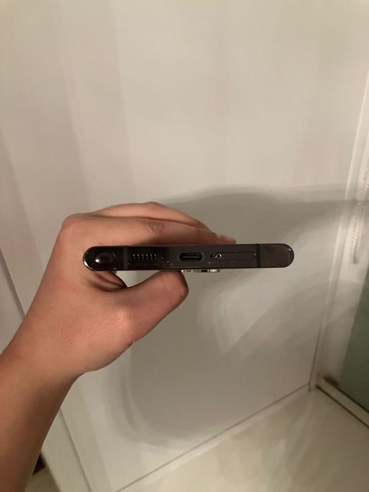 Продам Samsung s22 ultra 8/128