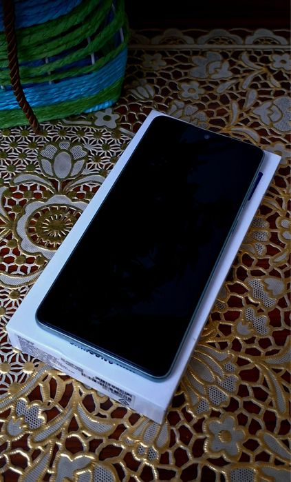 Samsung A73 6/128gb android 16 versya wi-fi 6