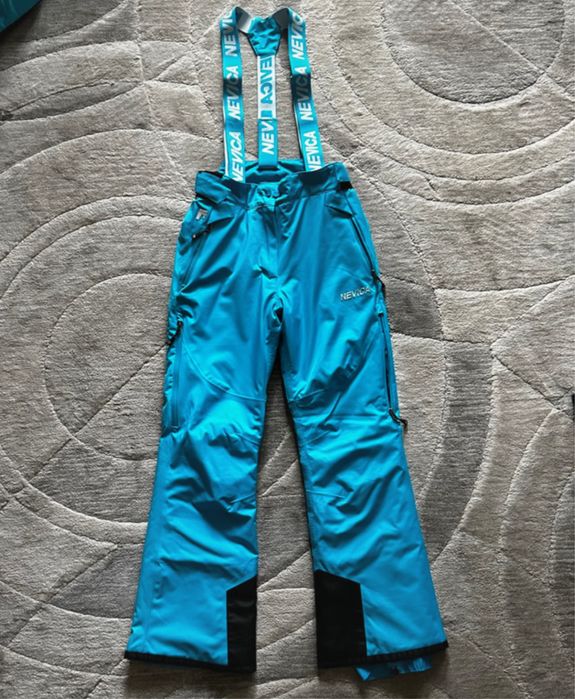 Geaca si pantaloni ski Nevica