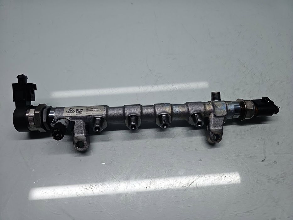 Rampa injectoare AUDI A5 (8T3) [Fabr 2007-2015] 03L130089Q 2.0 TDI CGL