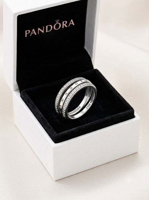Кольцо от  Pandora