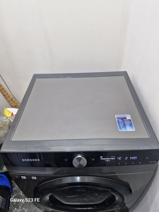 Продаю стиральную машину самсунг.