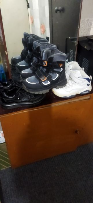 Детская  обувь .