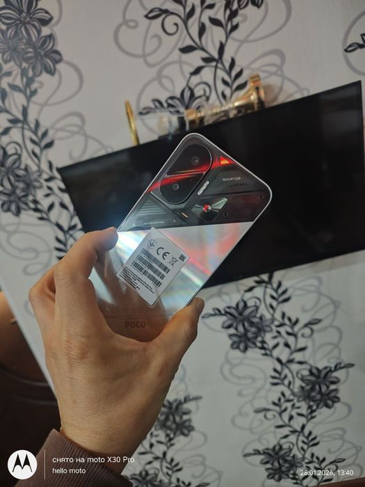 Poco F7  12/512 sotiladi