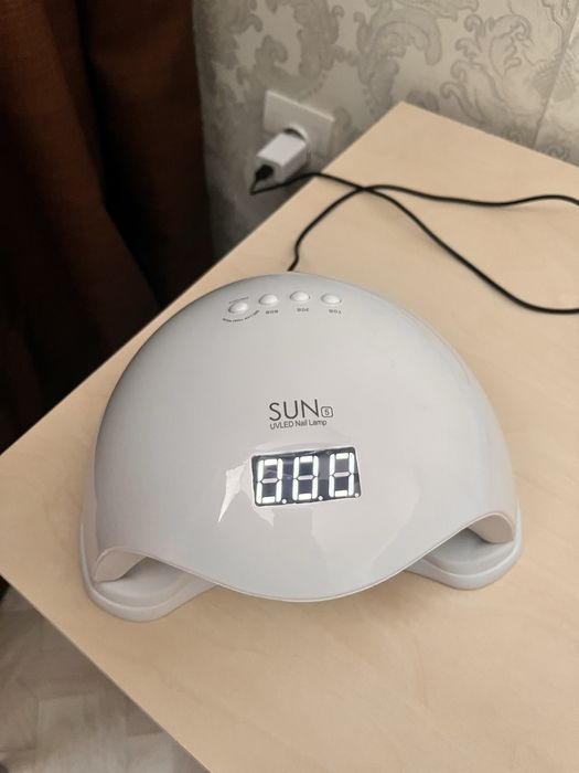 Лампа для гель лака