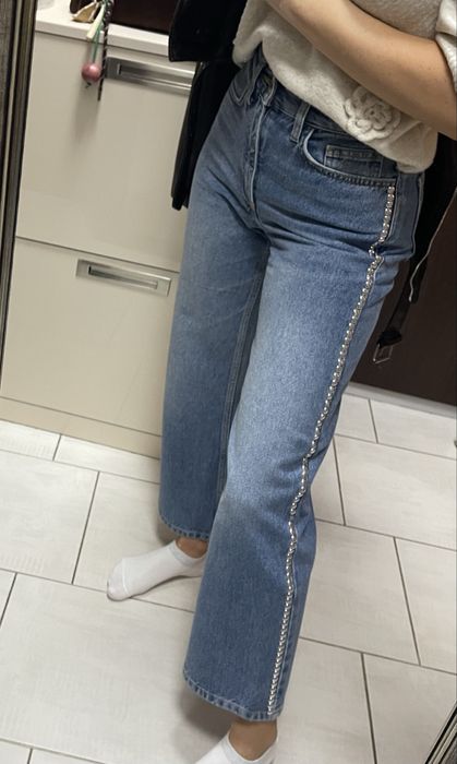 Дънки с капси Манго