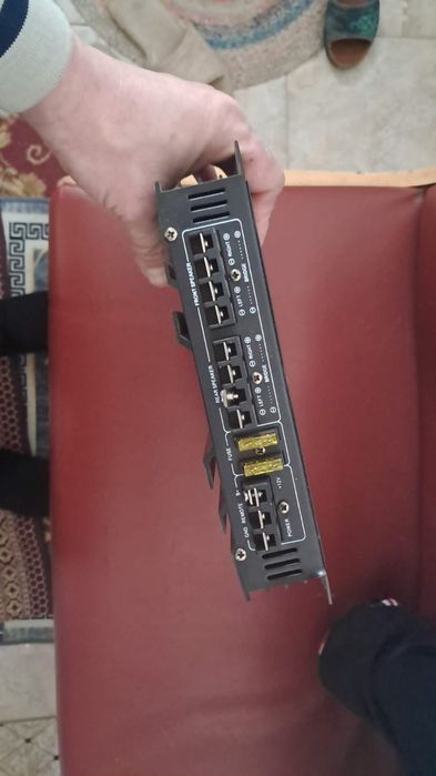 Усилитель савбуфера звуковых колонок