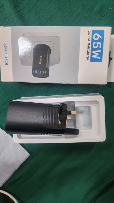 Zaryadchik 65W planshetga zaryadka