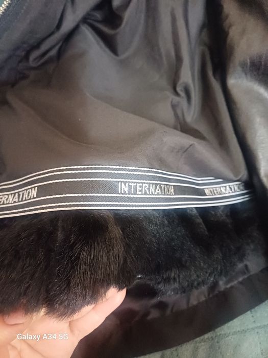 Парка куртка продам