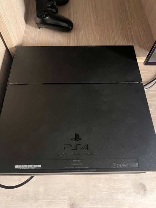 PlayStation 4 CUH-1116A complet