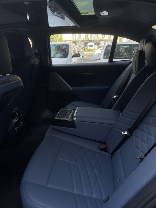 BMW I5 40L M- Sport 2025
