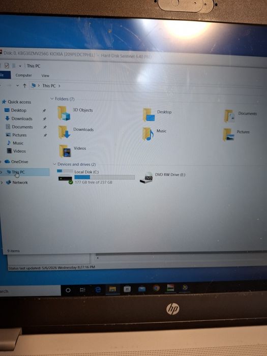 Laptop hp cu i5 generatia a 8 a