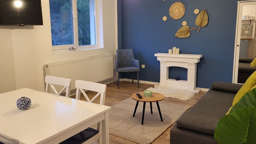 Dau in chirie ap 2 cam cu parcare str Valea Garbaului