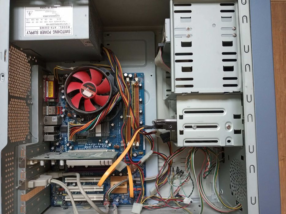 Компьютер P4 3.0GHz DDR2 2GB GF7300GS 256MB LCD 17"