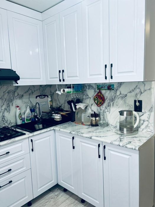 Продам квартиру   .