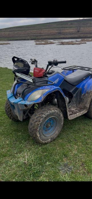 Vând atv stare perfectă