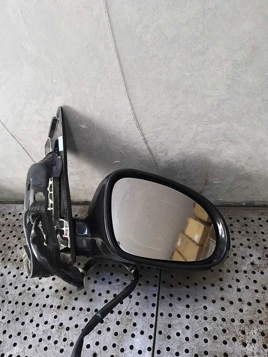 Oglinda electrica dreapta vw golf 5 plus 5m