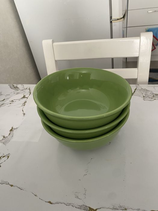 Керамические салатницы .