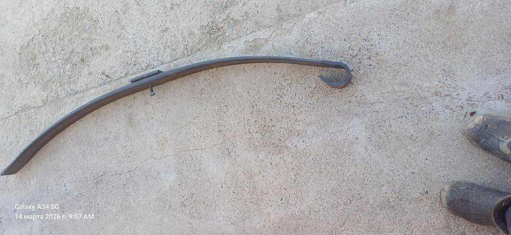 Продам передний под коренной рессор на Ман.