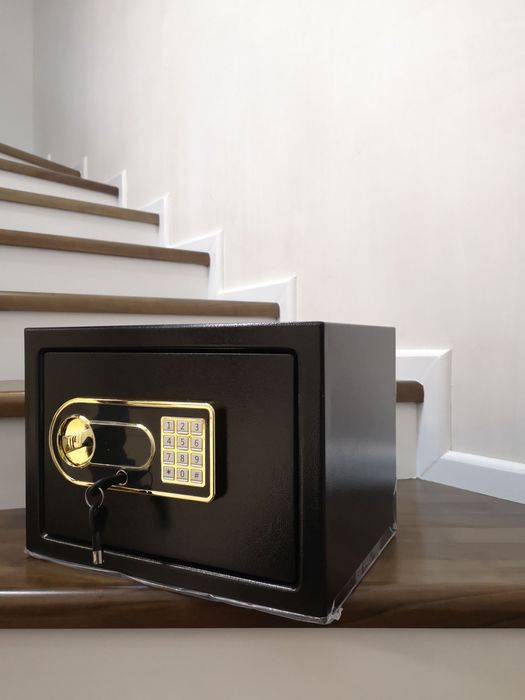 Сейф с дисплей Seyf elektroniy