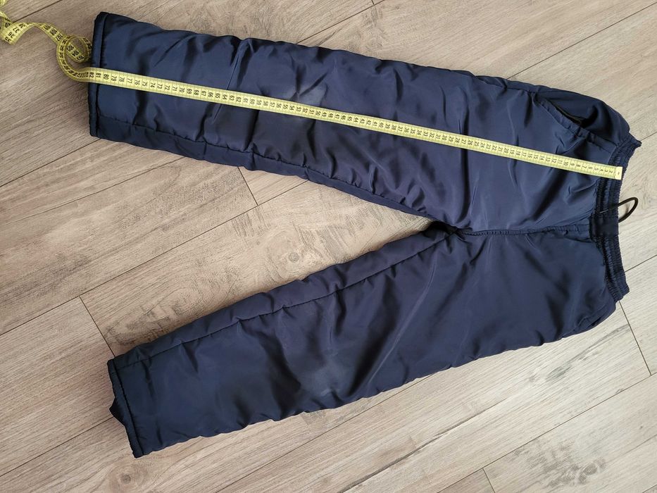 продам зимние и демисезонные штаны для девочки