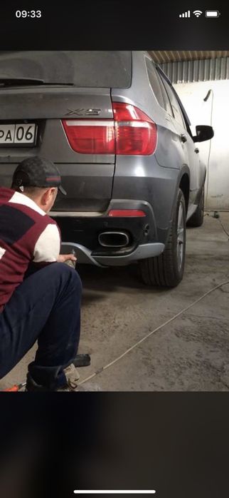 Бмв X-5 e 70 накладки на бампер