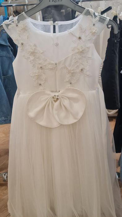 Платье на девочку