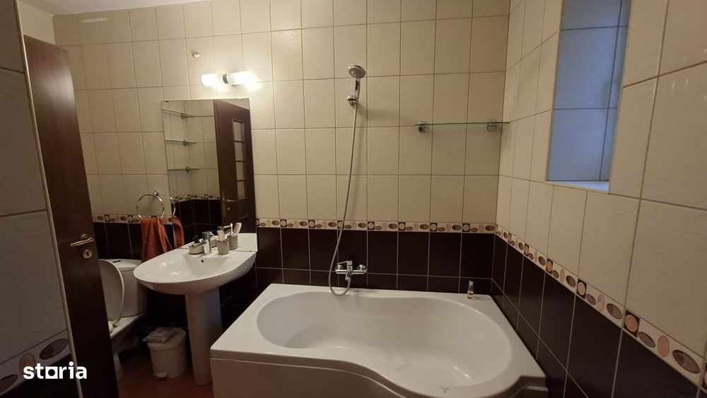 De vanzare apartament 2 camere, Targu-Mures, 7 Noiembrie