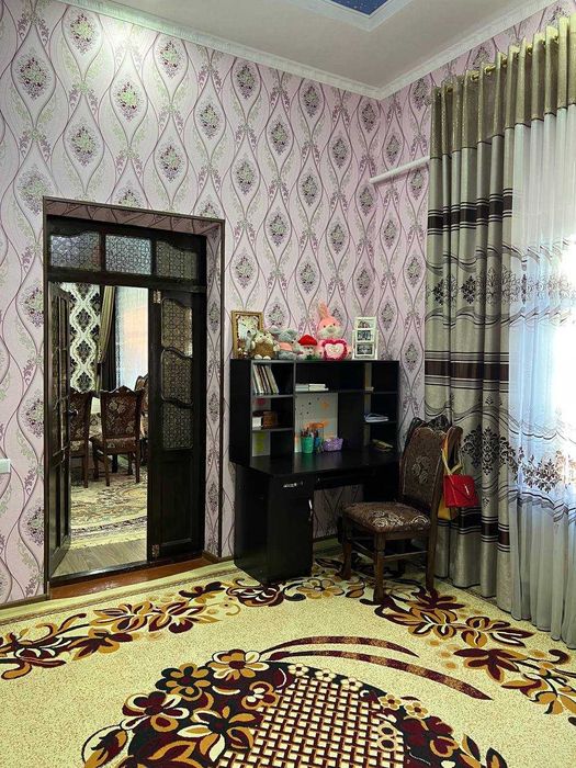 Ховли сотилади "Ёшлик" махалласида