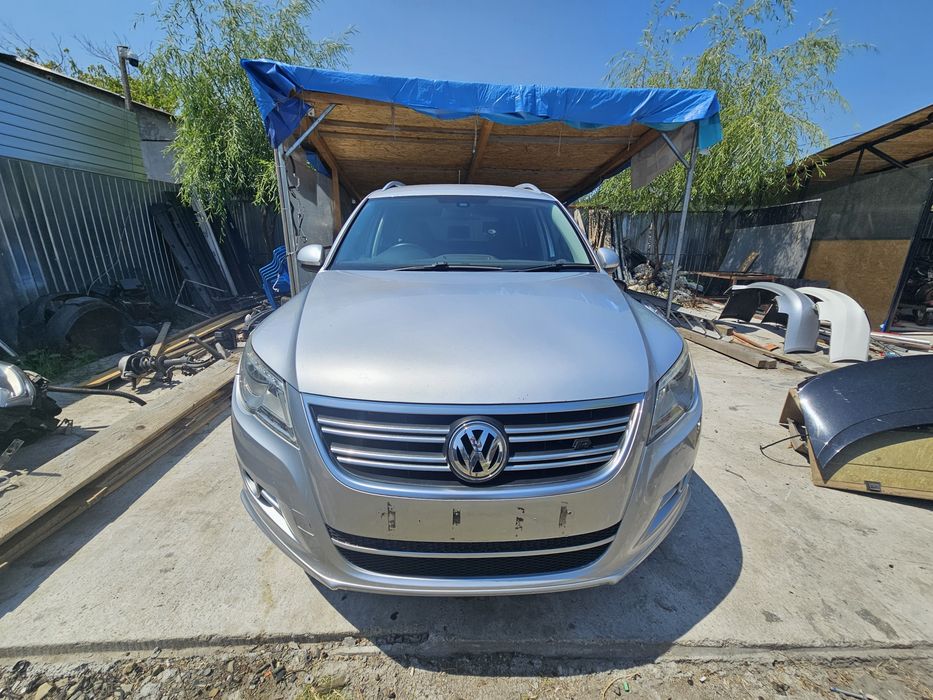 Faruri tiguan cu halogen
