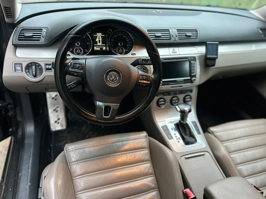 Volkswagen Passat R-Line