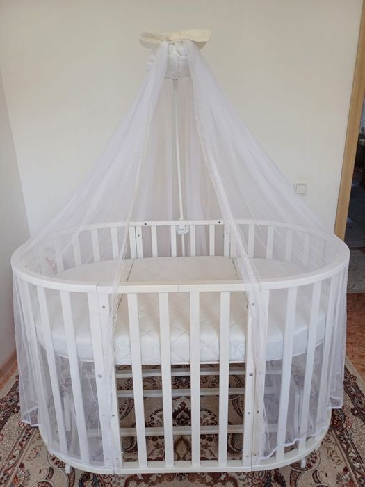 Кровать детская новая, качается, 80*130, есть ролик снизу