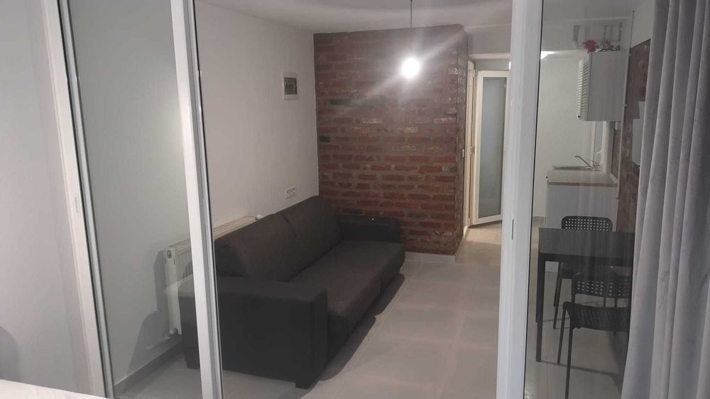 Titulescu Al.I.Cuza Dr.Felix 34mp etaj1 totul nou IacobNegruzzi49 Proprietar