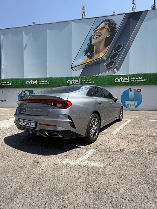 Kia K5 panarama mokriy