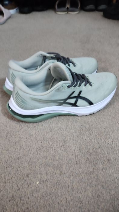 Ghete Geox piele întoarsă