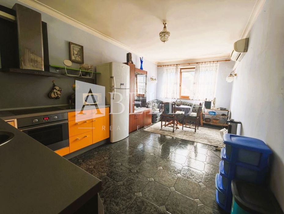 Дава се под наем Двустаен апартамент в София, Манастирски ливади - 75 кв.м за 663 € - Снимка #2