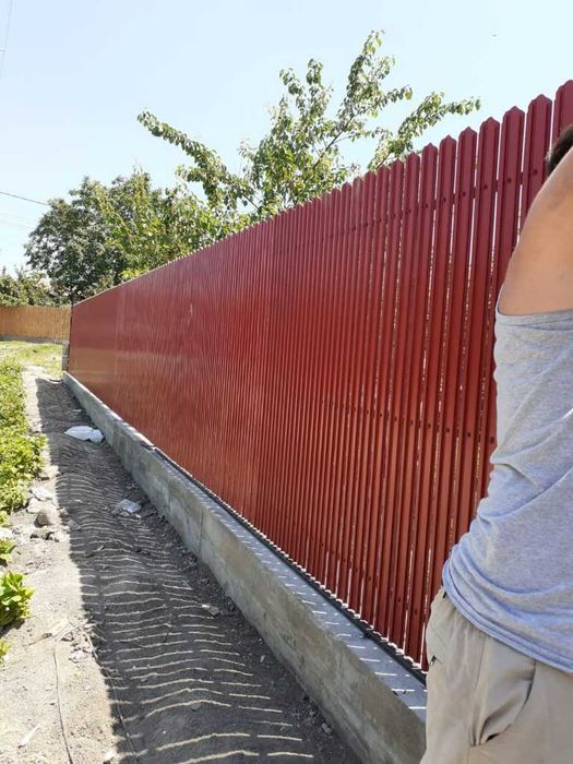 Garduri din sipca metalica, panou stil jaluzele si alte modele