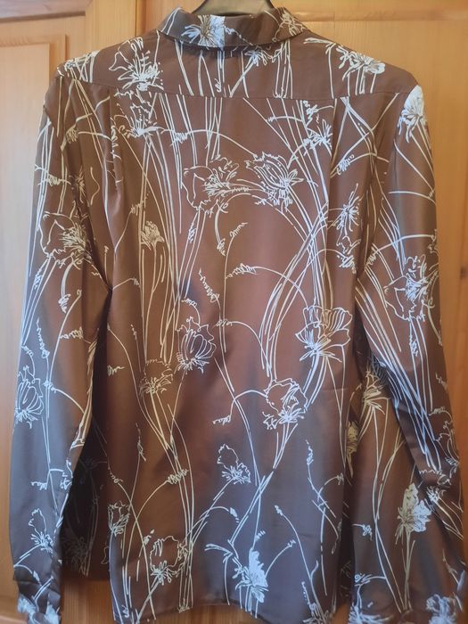 Minunată bluză maro cu imprimeu crem mărimea 48-50