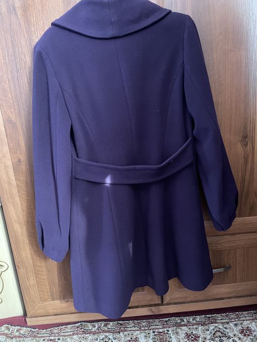 Продам кашемировое пальто б/у