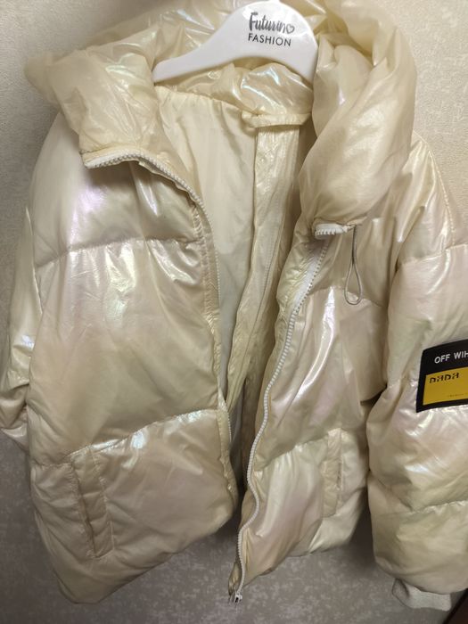 Продают детские вещи