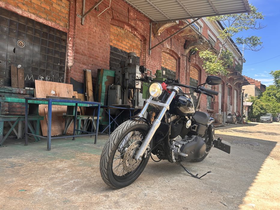 Harley Davidson  Dyna Street Bob 2009