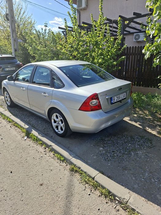 FORD Focus 2011 — imagine 2