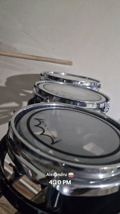 Vând percuție remo