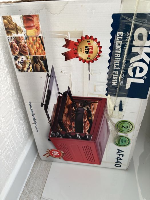 Продам электрическую духовку