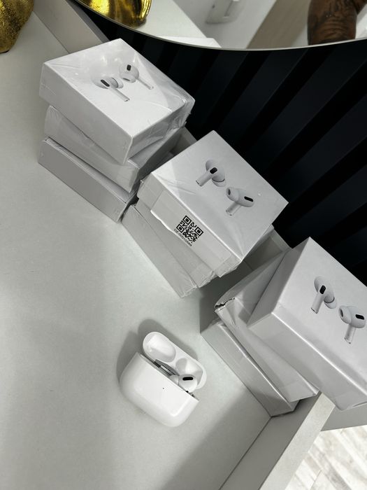 AirPods Pro – noi, sigilate – 150 lei